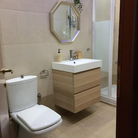 Pilea Luxury 1 *