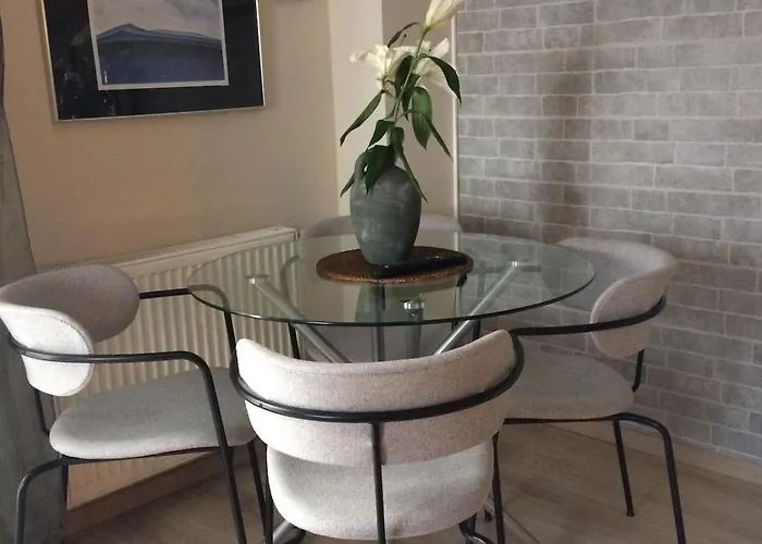 Pilea Luxury 1 * Salonicco